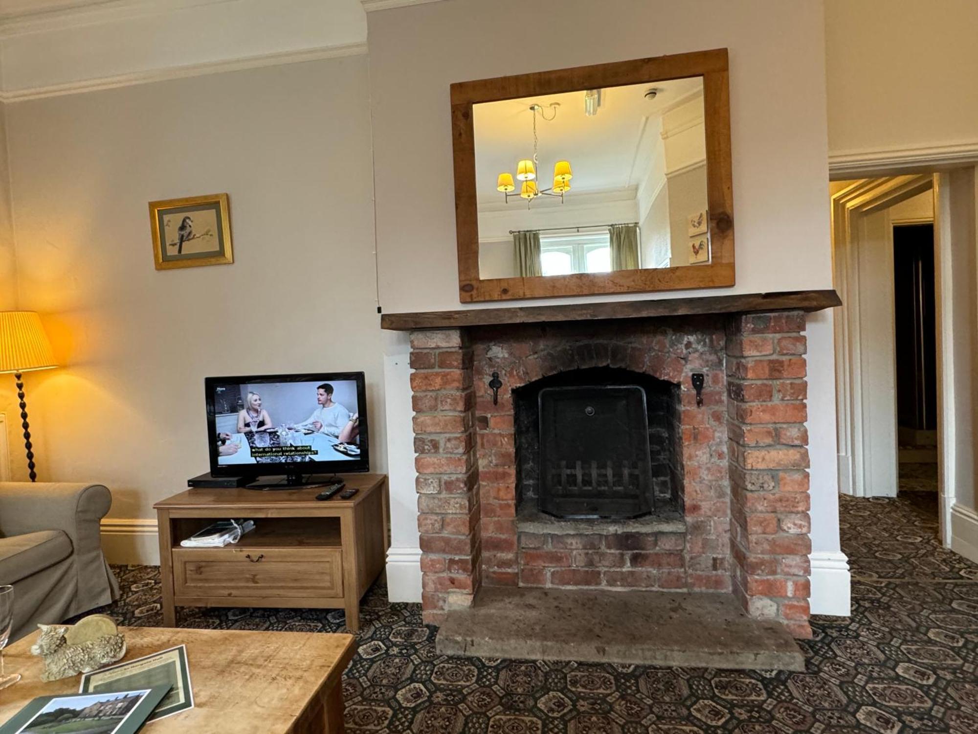 Hargate Hall Self Catering バクストン エクステリア 写真